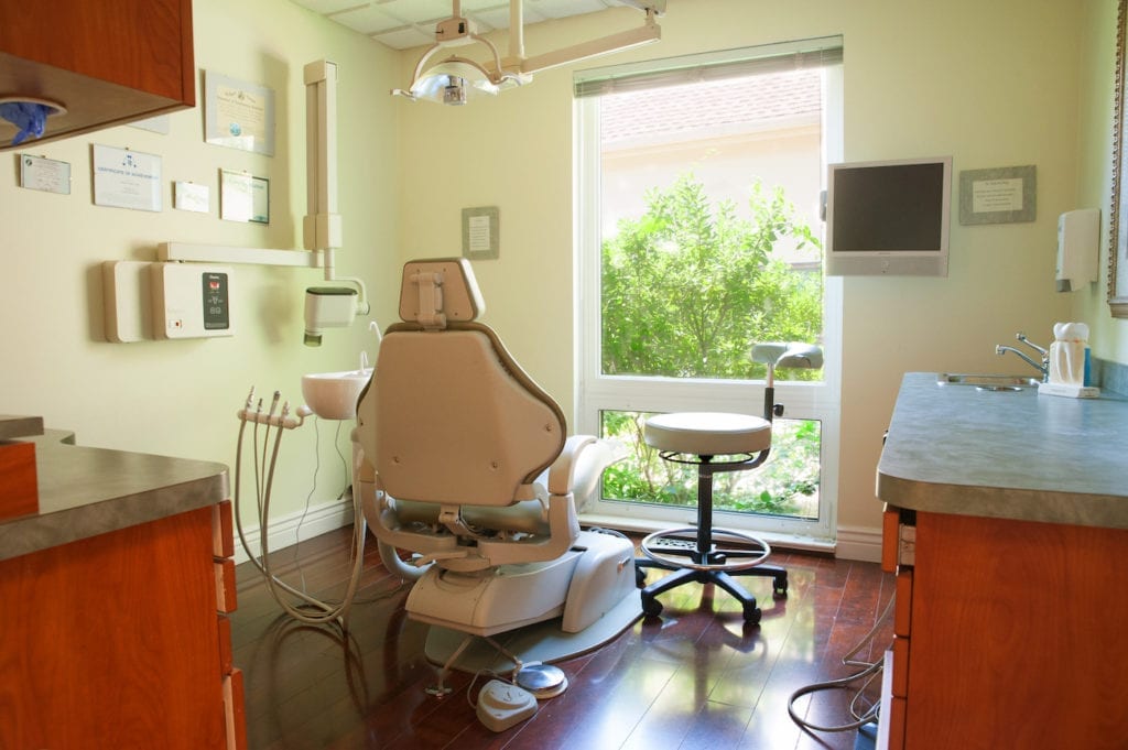 Важность качественных стоматологических инструментов в современной стоматологии